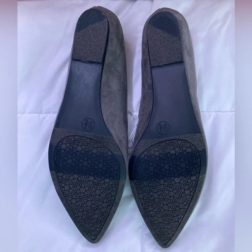 Merona Women's Gray Pointed Toe Flats Size 9.5 (NWT) - Picture 3 of 6